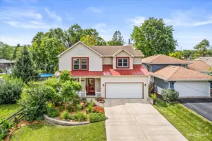 3S370 Curtis Ave, Warrenville, IL 60555 - Photo 1