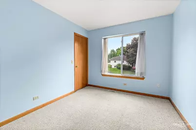3S370 Curtis Avenue, Warrenville, IL 60555 - Photo 12