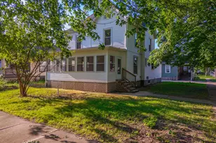 522 W Grove St, Pontiac, IL 61764 - Photo 1
