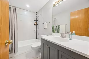 6602 Natasha Ct, Countryside, IL 60525 - Photo 20