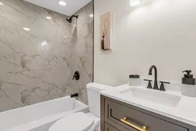 5029 W Windsor Avenue, Chicago, IL 60630 - Photo 24