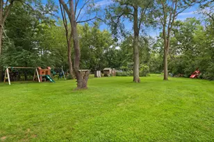 1225 Winaki Trail, Algonquin, IL 60102 - Photo 32