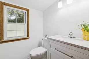 392 W Exchange St, Crete, IL 60417 - Photo 12