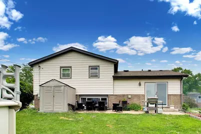 9007 W 92nd Street, Hickory Hills, IL 60457 - Photo 30