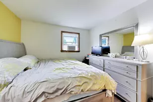 9007 W 92nd St, Hickory Hills, IL 60457 - Photo 22