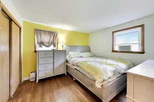 9007 W 92nd St, Hickory Hills, IL 60457 - Photo 20