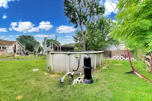 9007 W 92nd St, Hickory Hills, IL 60457 - Photo 36