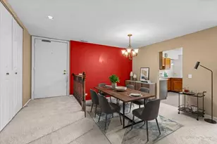1405 Sutton Ct, Vernon Hills, IL 60061 - Photo 8