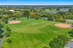 1405 Sutton Ct, Vernon Hills, IL 60061 - Photo 30