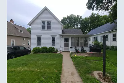 513 Crawford Avenue, Dixon, IL 61021 - Photo 1