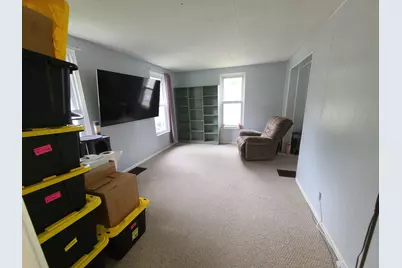 513 Crawford Avenue, Dixon, IL 61021 - Photo 8