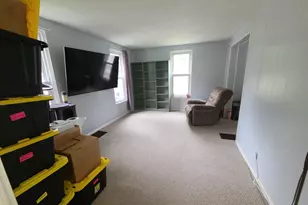 513 Crawford Ave, Dixon, IL 61021 - Photo 8