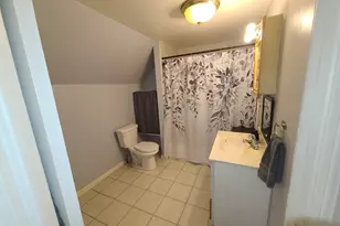 513 Crawford Ave, Dixon, IL 61021 - Photo 18