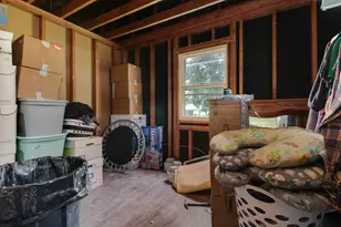 300 N Bogardus St, Elkhart, IL 62634 - Photo 16