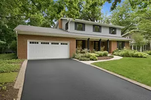 1025 Elizabeth Ave, Naperville, IL 60540 - Photo 1