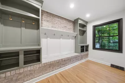 1025 Elizabeth Avenue, Naperville, IL 60540 - Photo 22
