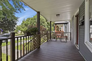5457 N Monitor Ave, Chicago, IL 60630 - Photo 4