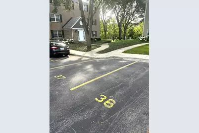 120 E Winchester Road #c, Libertyville, IL 60048 - Photo 8