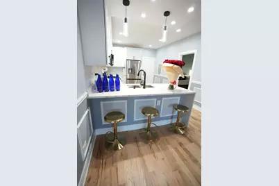 1034 N Drake Avenue, Chicago, IL 60651 - Photo 4