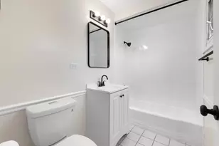 146 Pleasant Dr, Chicago Heights, IL 60411 - Photo 10