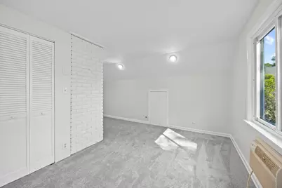 2207 Crawford Avenue, Evanston, IL 60201 - Photo 22