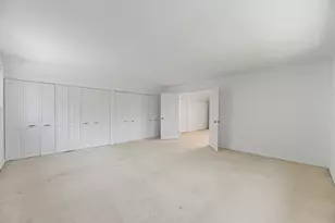 9701 Kedvale Ave, Skokie, IL 60076 - Photo 18