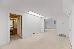 9701 Kedvale Ave, Skokie, IL 60076 - Photo 16