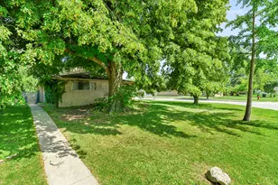 9701 Kedvale Ave, Skokie, IL 60076 - Photo 32