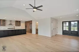 974 Tallgrass Ln, Manteno, IL 60950 - Photo 6