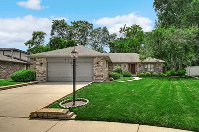 5239 Laramie Court, Oak Forest, IL 60452 - Photo 2