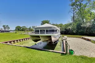 36785 N Lake St, Ingleside, IL 60041 - Photo 28