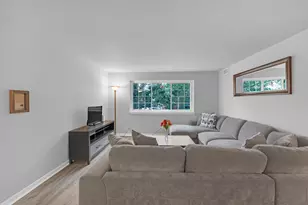 3934 W 104th St, Chicago, IL 60655 - Photo 4