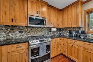 24221 Brown Ln, Plainfield, IL 60586 - Photo 12