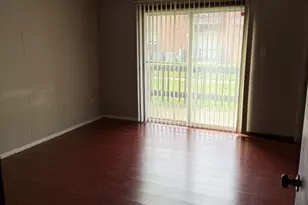 6408 Nature Dr, Oak Forest, IL 60452 - Photo 8