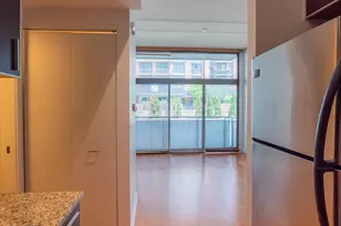 650 W Wayman St, Chicago, IL 60661 - Photo 4
