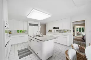 201 Aspen Ln, Highland Park, IL 60035 - Photo 10