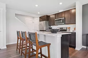 3559 Richardson Cir, Yorkville, IL 60560 - Photo 8