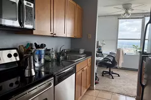 655 W Irving Park Rd, Chicago, IL 60613 - Photo 10