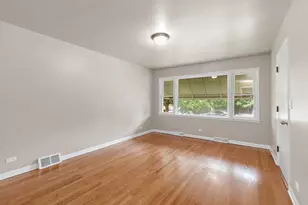 2115 N Mobile Ave, Chicago, IL 60639 - Photo 6