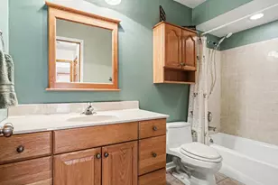 10S287 Alma Ln, Naperville, IL 60564 - Photo 10