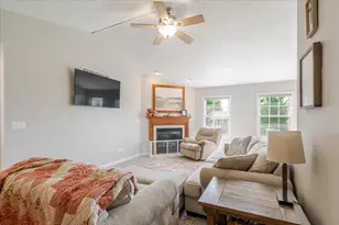 412 Sunset Dr, Colfax, IL 61728 - Photo 6