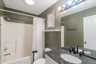 412 Sunset Dr, Colfax, IL 61728 - Photo 20