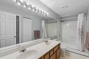 343 Cane Garden Cir, Aurora, IL 60504 - Photo 16