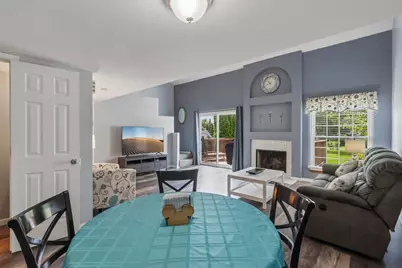 343 Cane Garden Circle #CIR, Aurora, IL 60504 - Photo 8