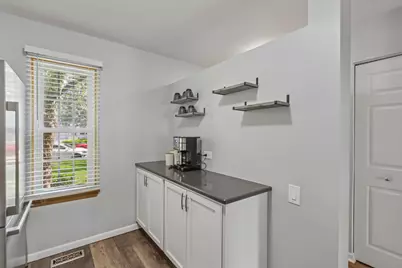 343 Cane Garden Circle #CIR, Aurora, IL 60504 - Photo 6