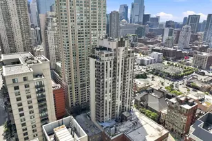 635 N Dearborn St, Chicago, IL 60654 - Photo 26
