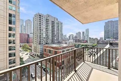 635 N Dearborn Street #902, Chicago, IL 60654 - Photo 10
