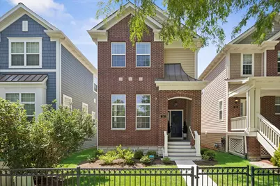14 N Dryden Place, Arlington Heights, IL 60004 - Photo 1