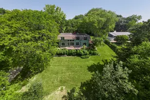 268 Scenic Dr, Tower Lakes, IL 60010 - Photo 4