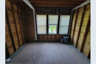 2302 W Addison Street, Chicago, IL 60618 - Photo 8
